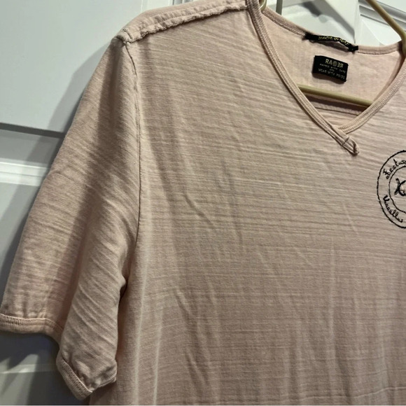 RA-RE Rag Recycle T-shirt Pink With Writing Size Large Art To Wear Men’s Shirt - Picture 4 of 12